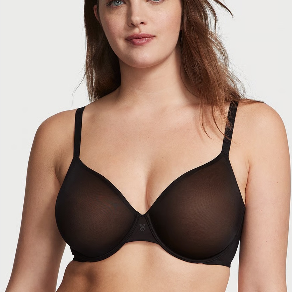 Victoria’s Secret Angelight Full-Coverage Spacer Bra